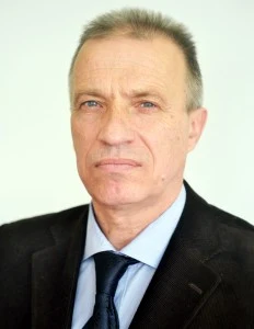 Туз Валерій Омелянович